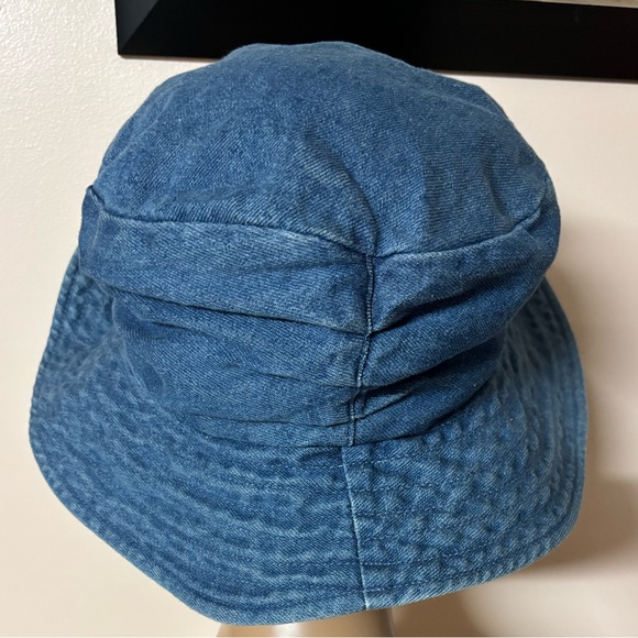 Arlin Vintage/retro style Blue Denim Hat with Pink Flower Accent 80s/90s main image 3